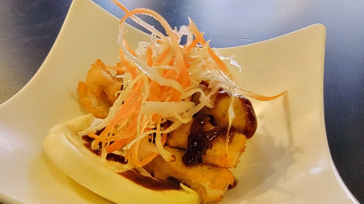 SHRIMP TEMPURA Bun.